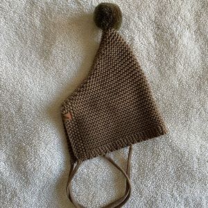 Kid wild hat with pompom